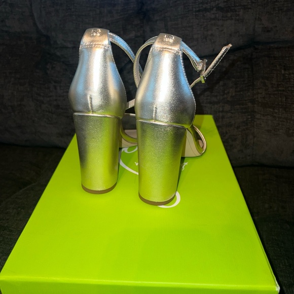 Sam Edelman Metallic Gold Yaro Leather Strap Heeled Sandal Size 6 M - Picture 3 of 7